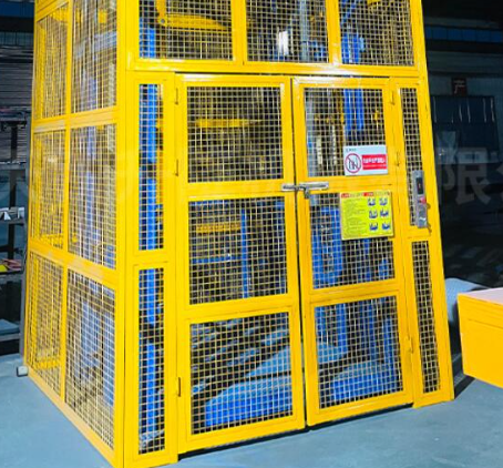 五莲货梯可以安装在室外吗