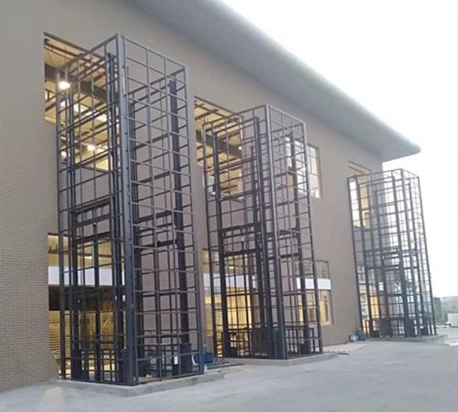 五莲液压升降货梯